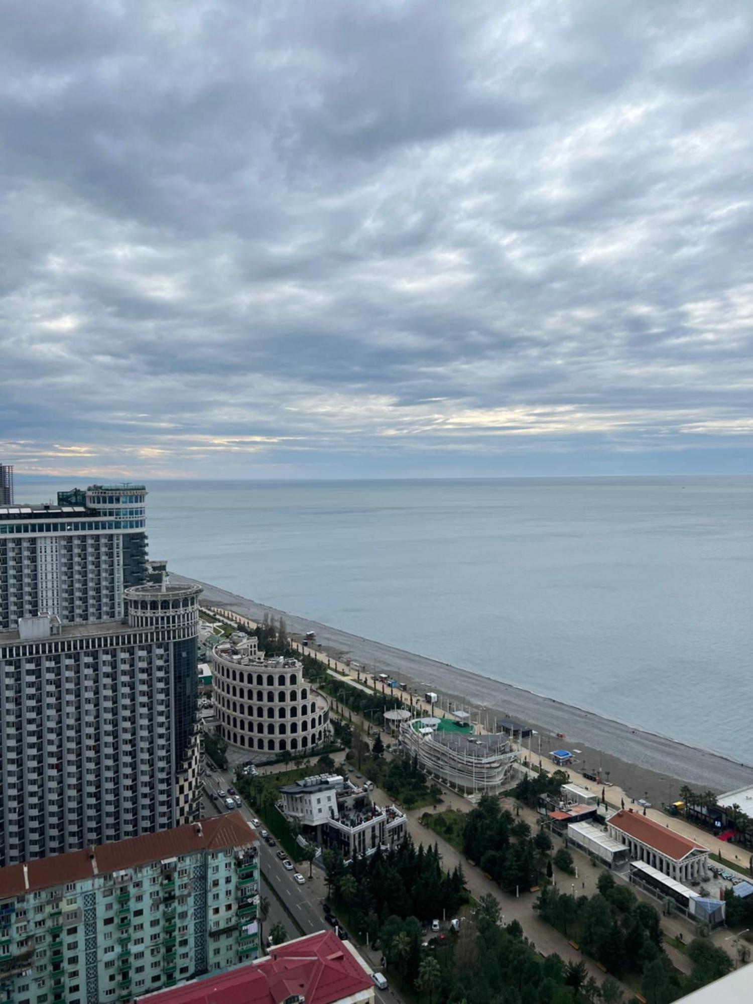 Orbi City 24-7 Panoramic Views Batumi Exterior foto